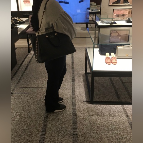 Large NEVER used black authentic leather bullskin Chanel purse w/receipt !!! - Picture 2 of 6